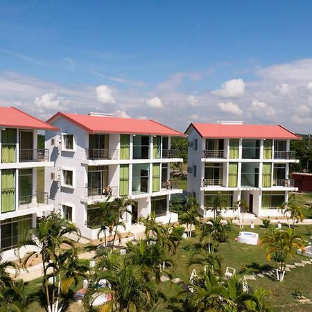 Inani Royal Resort Esterno foto