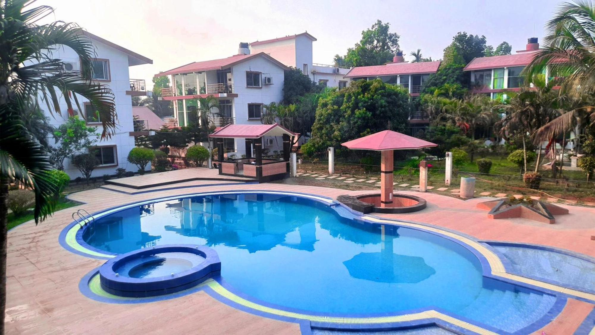 Inani Royal Resort Esterno foto