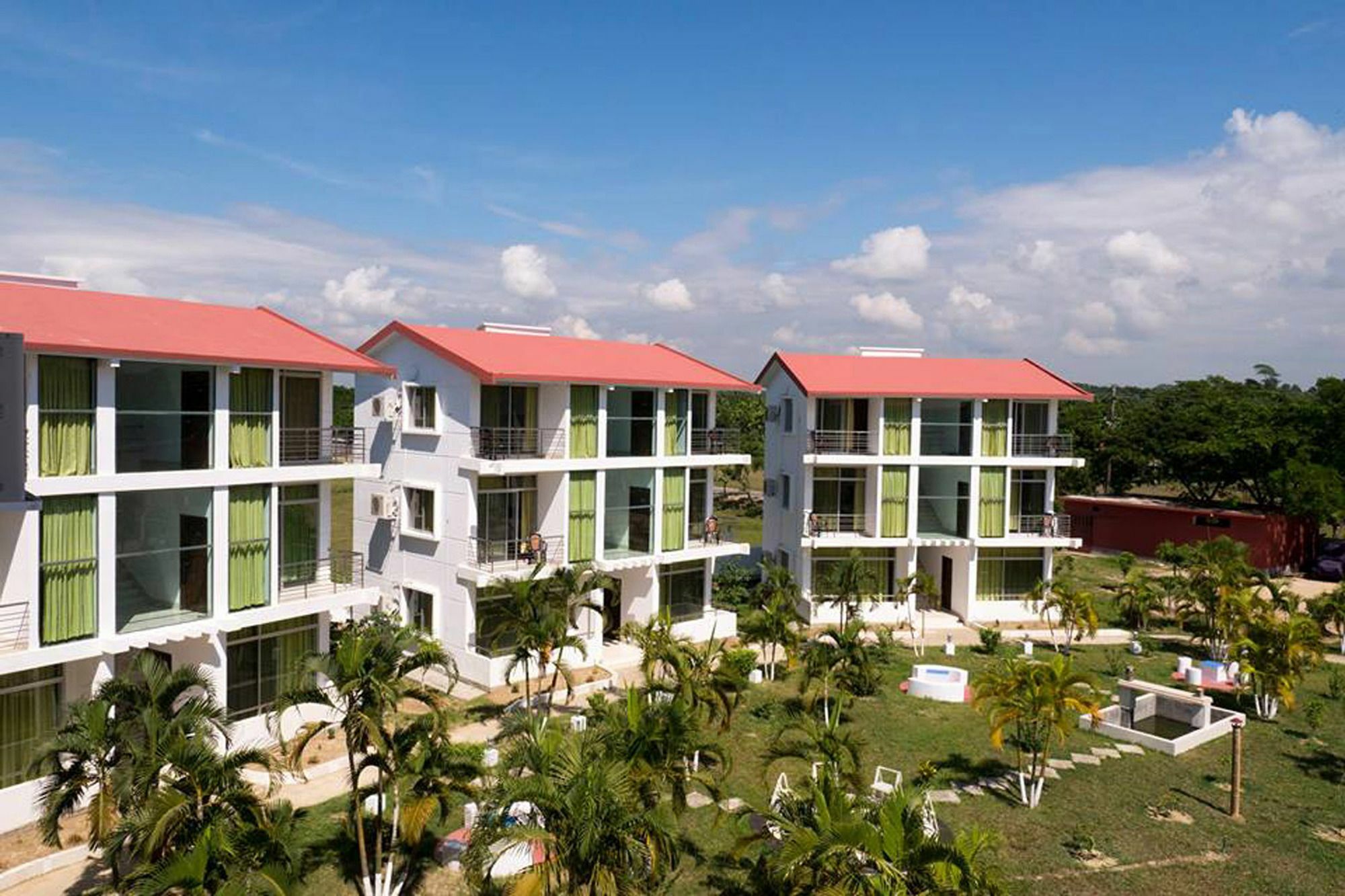 Inani Royal Resort Esterno foto